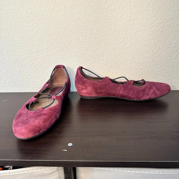 EARTHIES EARTH BRAND Purple Lace Up Suede Ballet Flats - 8 - Picture 5 of 12